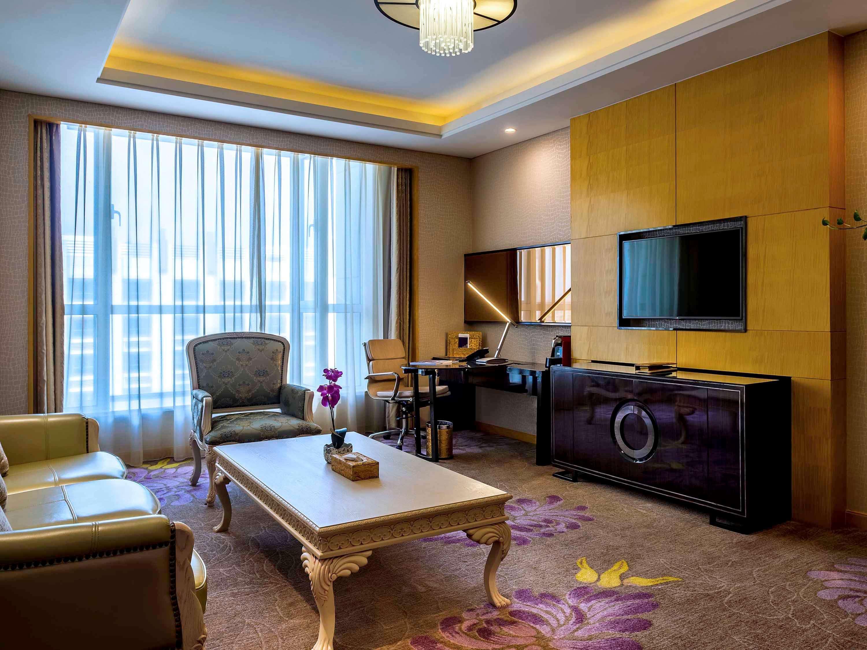 Pullman Qingdao Ziyue Hotel Buitenkant foto