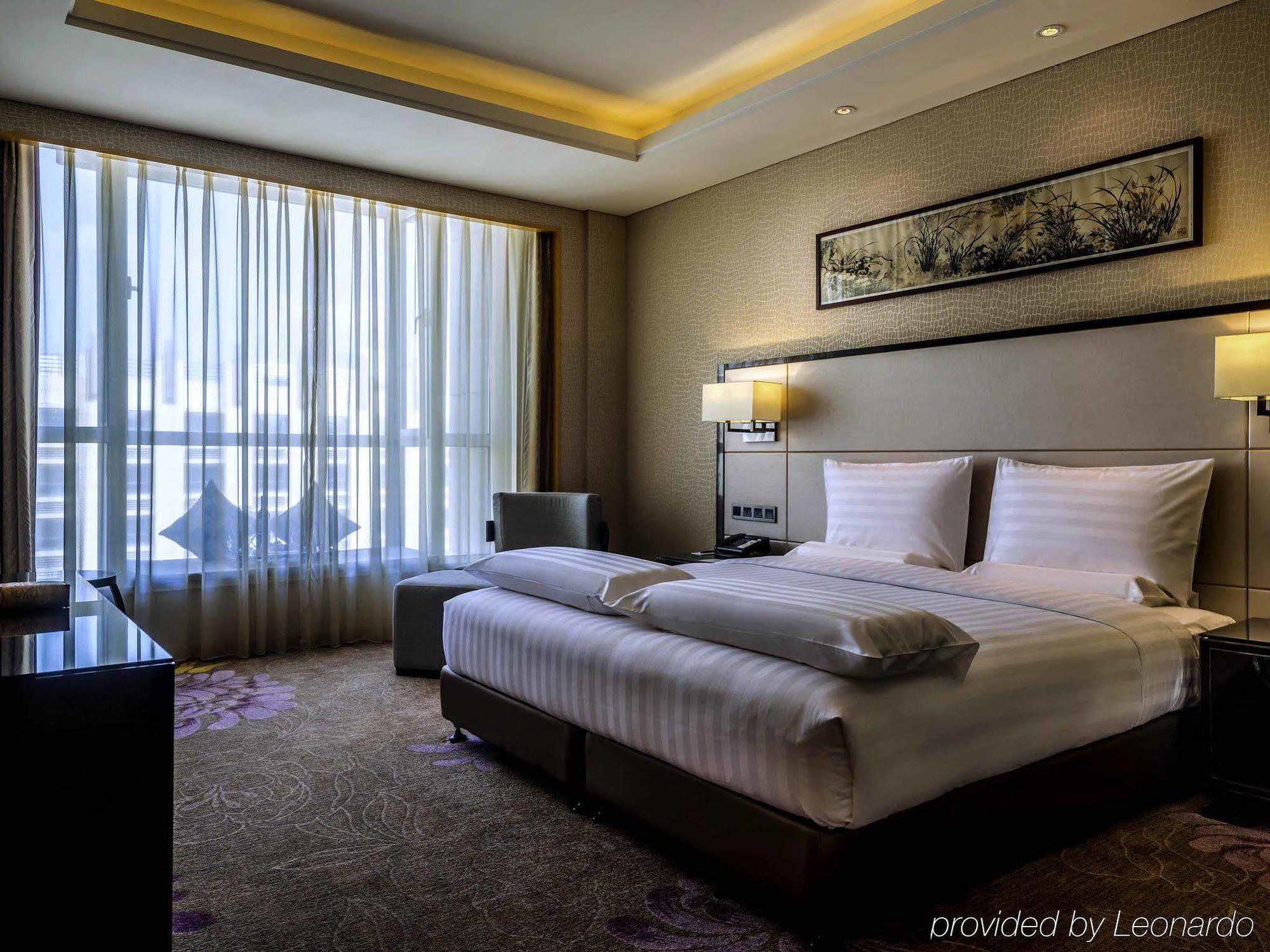 Pullman Qingdao Ziyue Hotel Buitenkant foto
