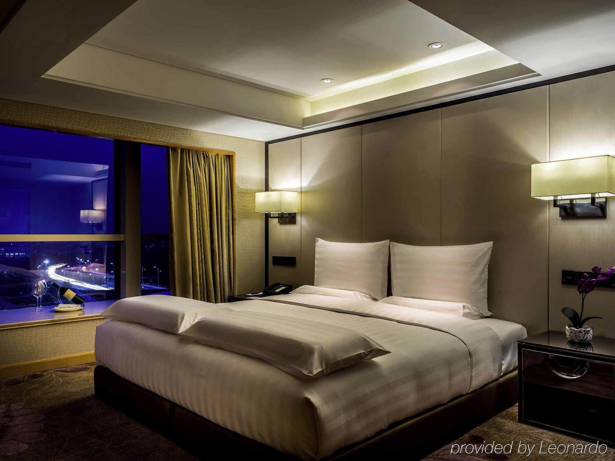 Pullman Qingdao Ziyue Hotel Buitenkant foto